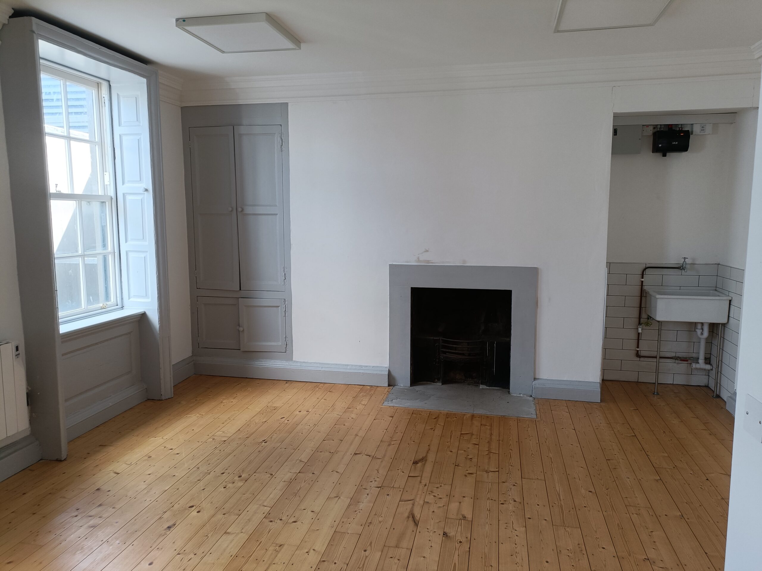 Studio Vacancies | 6 Artist Studios Available at Independent Studios Ltd. Dublin